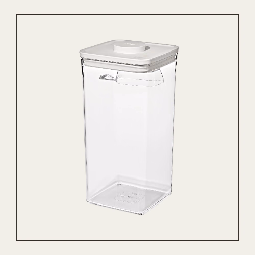 clear plastic air-sealed container